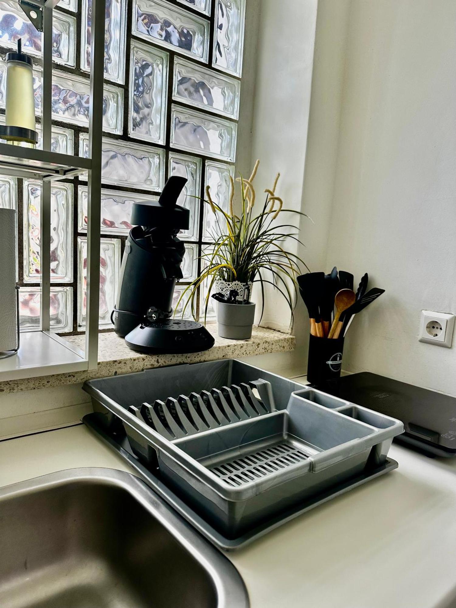 Apartment In Ruhiger Lage-Waschmaschine-Balkon ولفسبورج المظهر الخارجي الصورة